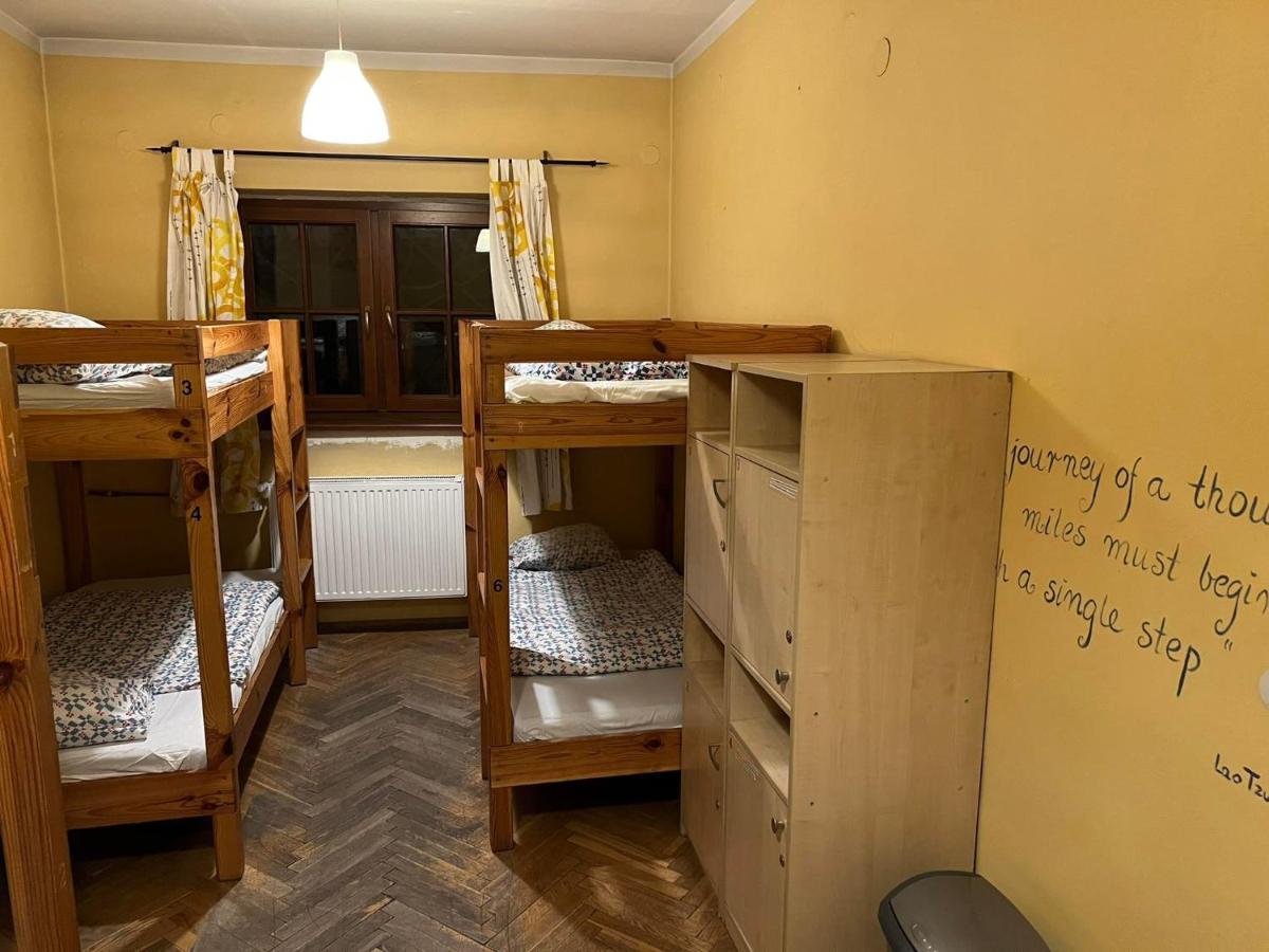 50 People Bis Apartment Cracovia Exterior foto