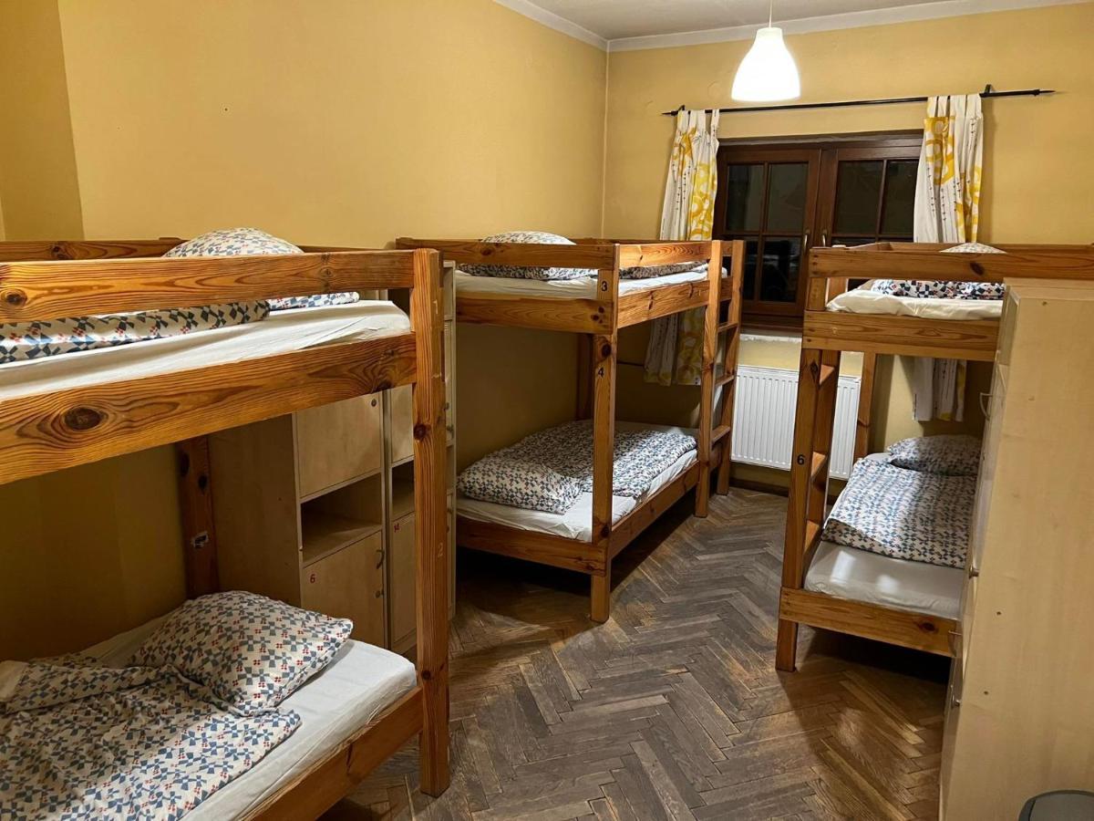 50 People Bis Apartment Cracovia Exterior foto