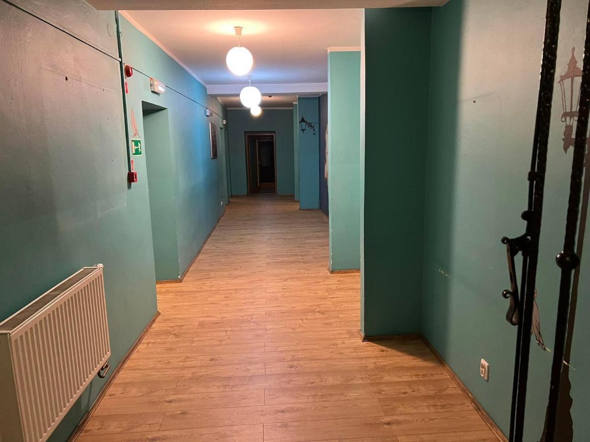 50 People Bis Apartment Cracovia Exterior foto