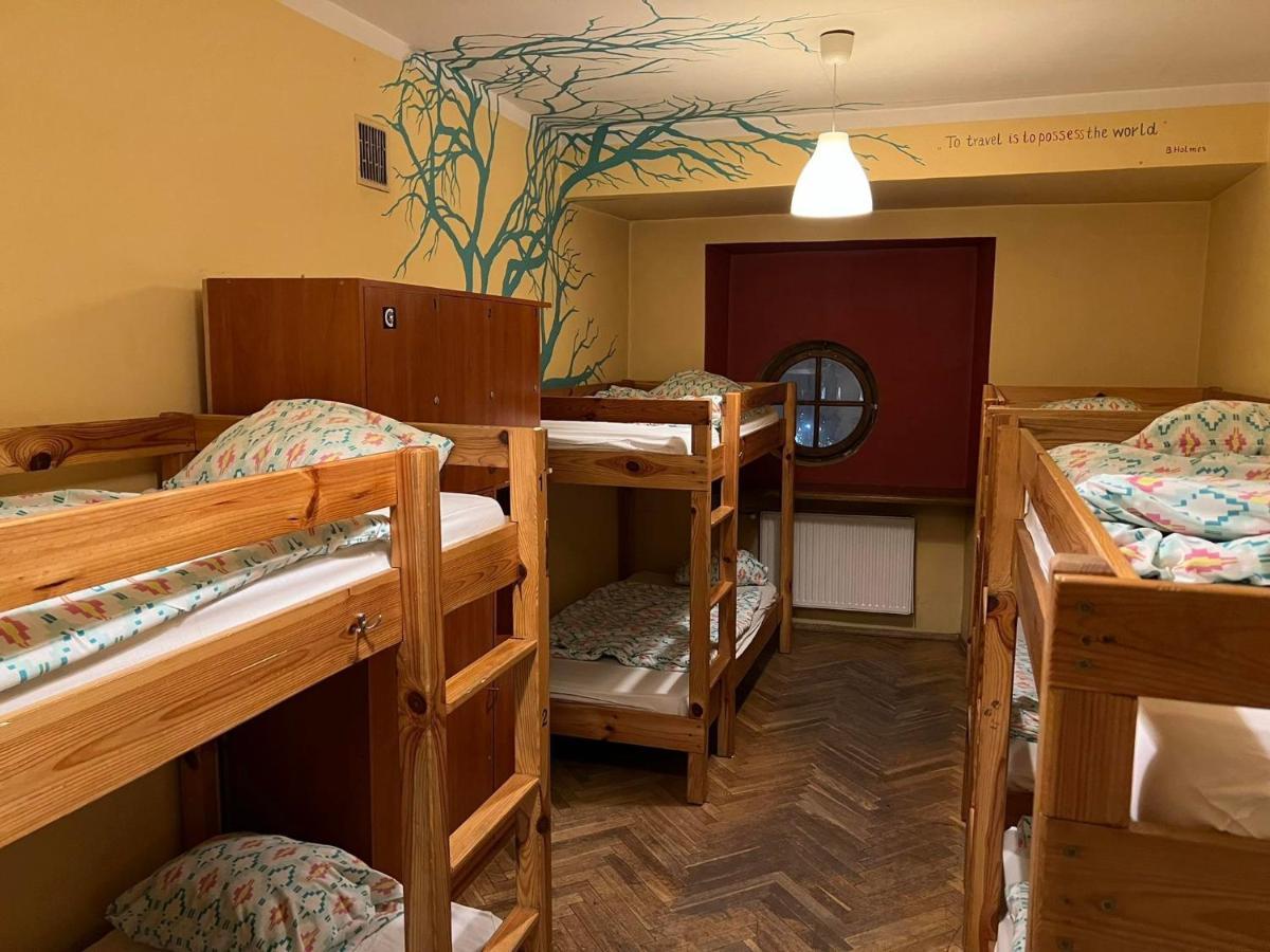 50 People Bis Apartment Cracovia Exterior foto